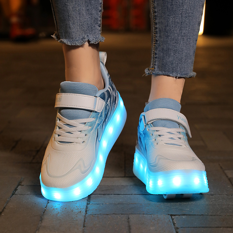 Youth Roller Shoes LED Lights  - Outdoor Lighting Quality ulasan dan harga
